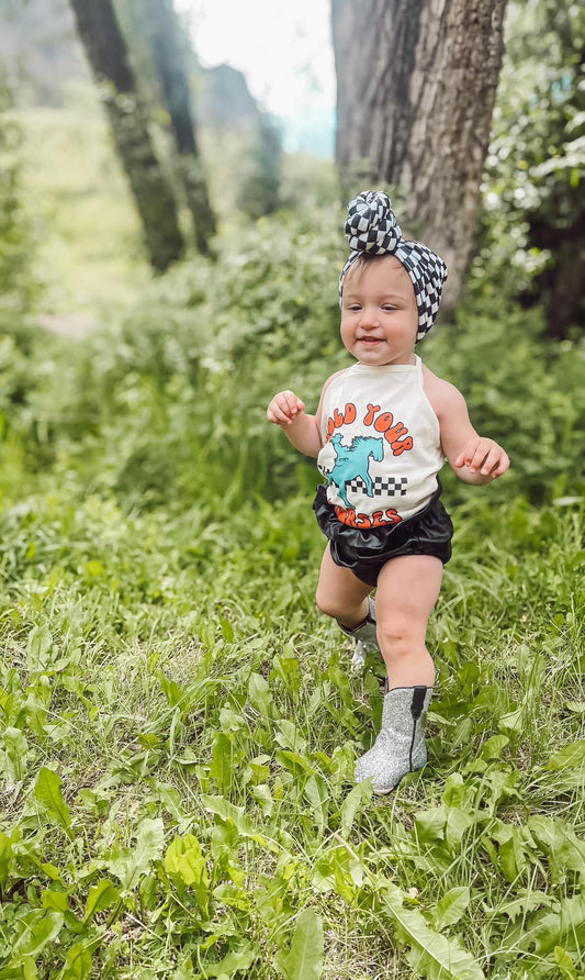 Black & White Checker